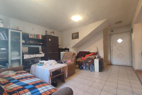 Ogulin, Gornje Dubrave, kuća novogradnja sa velikim zemljištem