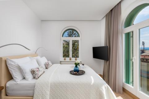 OPATIJA,CENTAR- luksuzan stan 80 m od mora