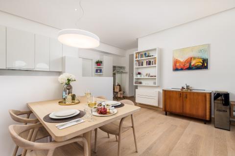 OPATIJA,CENTAR- luksuzan stan 80 m od mora