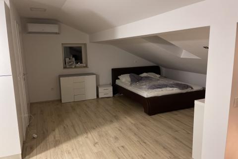 Appartamento Njivice, Omišalj, 79m2