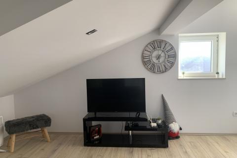 Appartamento Njivice, Omišalj, 79m2