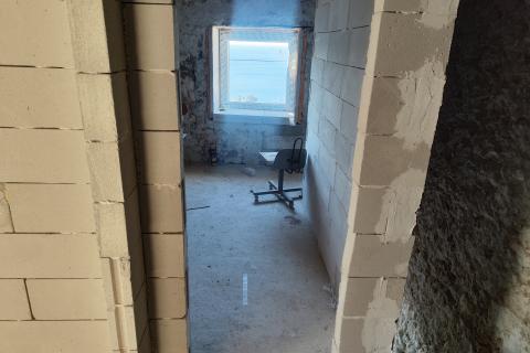 Otok Krk, Stara Baška - samostojeća kuća u fazi renovacije 