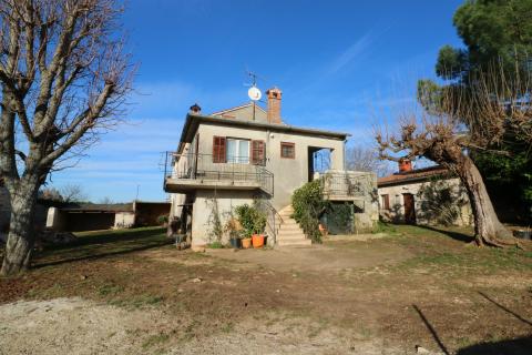 SVETI LOVREČ- kamena kuća