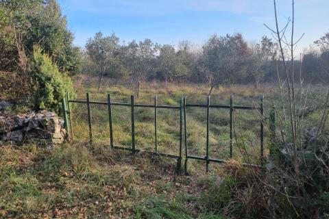 Земельный участок нестроительного назначения Krnica, Marčana, 1.309m2