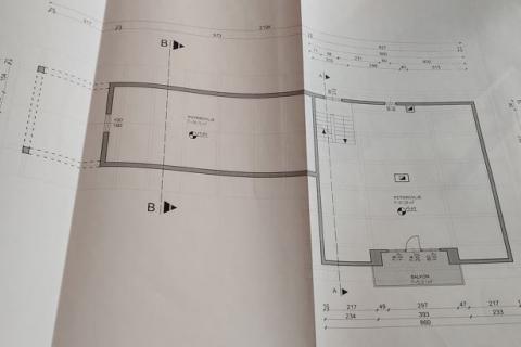 Zagreb, Gornji Stenjevec - šesterosobna kuća s velikom okućnicom