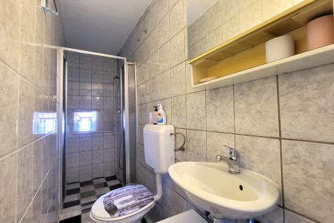 Istra, Brtonigla, šarmantan stan u centru s pogledom na more