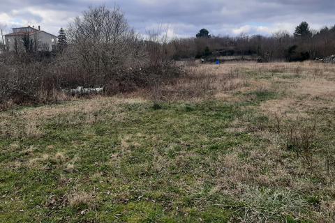 Stavbno zemljišče Žminj, 1.582m2