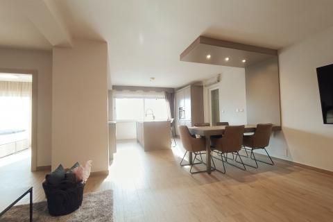 Istra, Rovinj - trosoban stan  s tri balkona