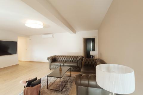 Istra, Rovinj - trosoban stan  s tri balkona