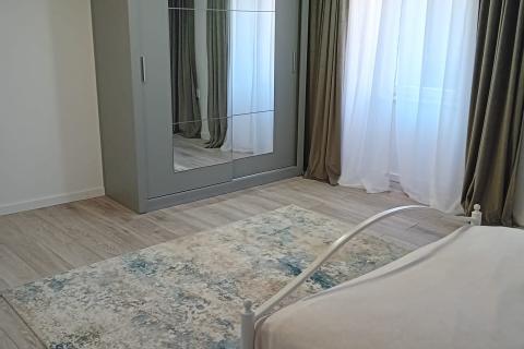 Otok Krk,Omišalj, autohtona kuća 90 m2, kompletno renovirana