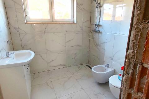 Rovinj,stan u novogradnji 88m2-3SS+krovna terasa 80m2