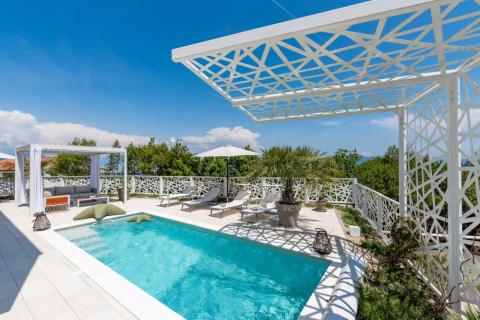 Casa Skitača, Raša, 190m2