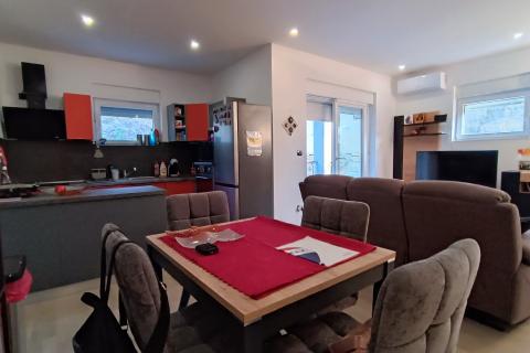 Crikvenica - novogradnja 3S+DB stan