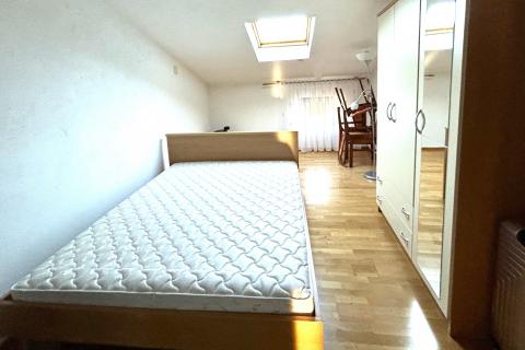 Istra,Brtonigla-Kuća u nizu adaptirana