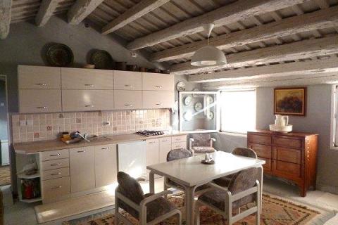 Rovinj, stan na rivi - 65 m2 prvi red do mora