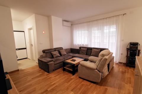Lovran, 1S+DB od 60m2 u novogradnji, 1 kat, balkon, parking 