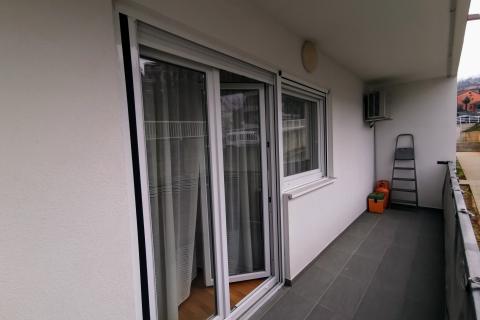 Lovran, 1S+DB od 60m2 u novogradnji, 1 kat, balkon, parking 