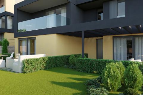 Grad Krk - prizemlje, dvoetažni stan 2S+DB sa okućnicom, NOVOGRADNJA