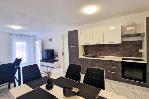 Condo/Apartment Umag, 65m2