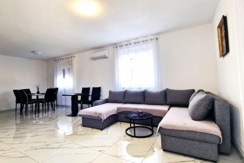 Condo/Apartment Umag, 65m2