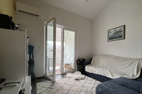 Istra, Červar - Porat, stan na drugom katu sa krovnom terasom