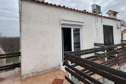 Istra, Červar - Porat, stan na drugom katu sa krovnom terasom