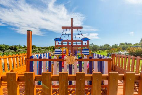 ISTRA, PULA - Fantastična villa 550 m2 s pogledom na more