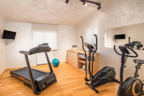 ISTRA, PULA - Fantastična villa 550 m2 s pogledom na more