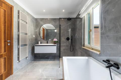 ISTRA, PULA - Fantastična villa 550 m2 s pogledom na more