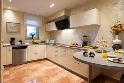 ISTRA, PULA - Fantastična villa 550 m2 s pogledom na more