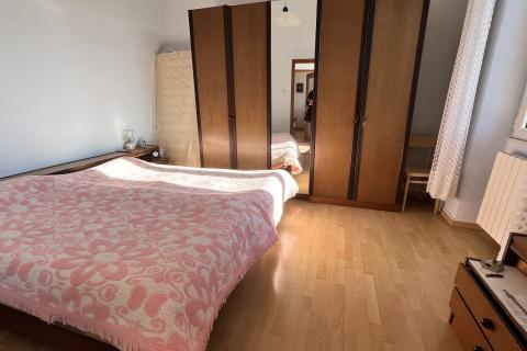 Istria, Umag Punta, spacious apartment first row to the sea