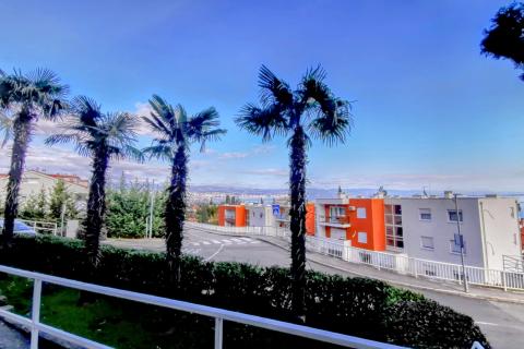 Lovran, 1S+DB od 60m2 u novogradnji, 1 kat, balkon, parking 