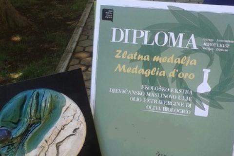 Nicht-strukturelle Land Vodnjan, 5.948m2