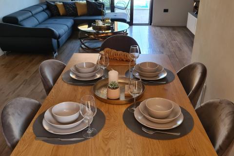 Istra, Poreč okolica, stan u prizemlju s bazenom