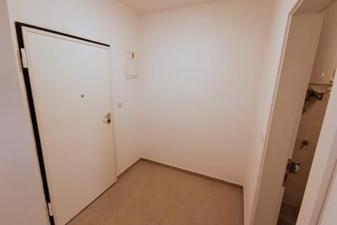 Lovran, stan 60m2, novogradnja, 2 kat, balkon, parking 