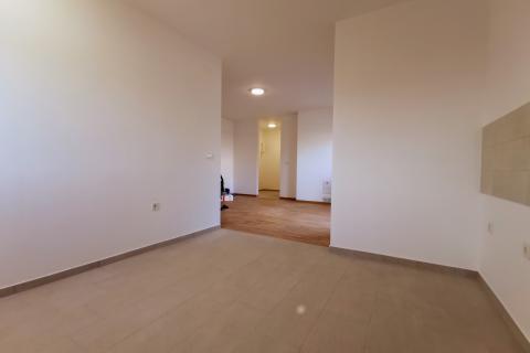 Lovran, stan 60m2, novogradnja, 2 kat, balkon, parking 
