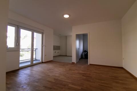 Lovran, stan 60m2, novogradnja, 2 kat, balkon, parking 