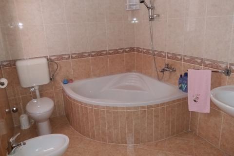 Istra, Poreč- idealna kuća na samo 4 km do centra grada