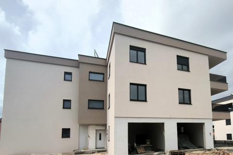 BANJOLE, luksuzni apartman s bazenom, pogled more