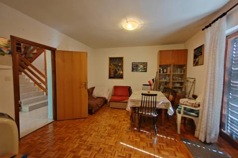 Дом Njivice, Omišalj, 197m2