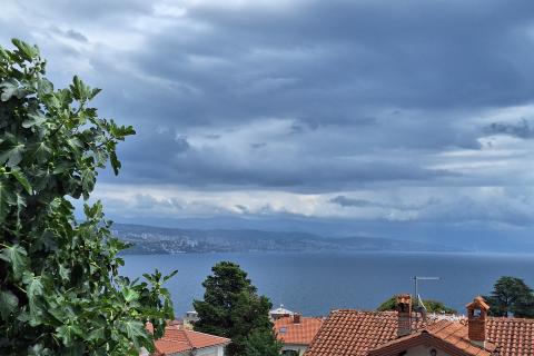 OPATIJA - studio za dugoročni najam