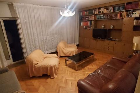 Selce, samostojeća kuća 350m2 sa 750m2 okućnice