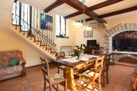 Istria, Momjan, Rustic Villa with Pool