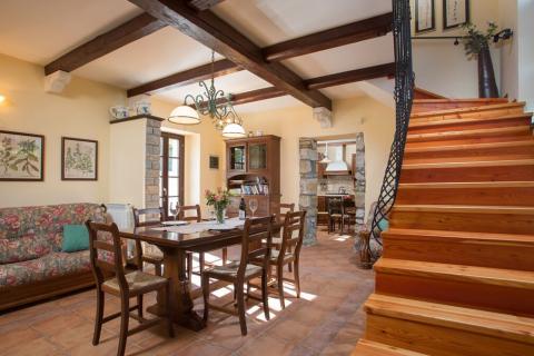 Istria, Momjan, Rustic Villa with Pool