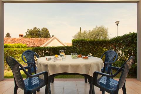 Istra, Novigrad, okolica, kuća 150 m od mora