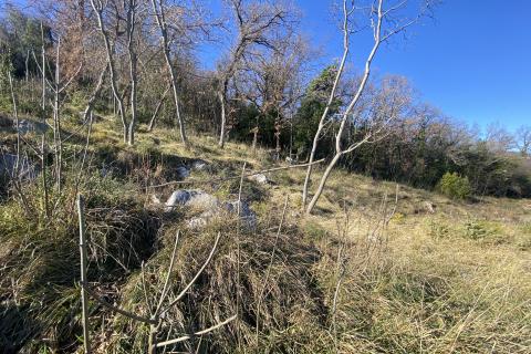 IKA, Oprić - Zemljište 