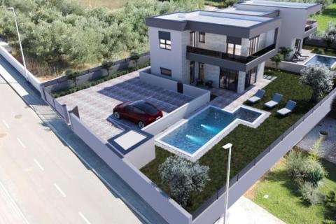 Istra, Medulin - kuća s bazenom