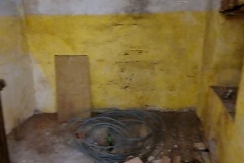 Istra, Žminj - samostojeća kuća za renovaciju u centru 74 m2