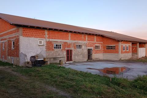 Attività commerciale Odranski Obrež, Brezovica, 843m2