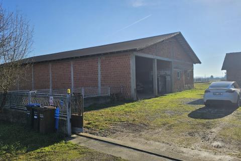 Attività commerciale Odranski Obrež, Brezovica, 843m2